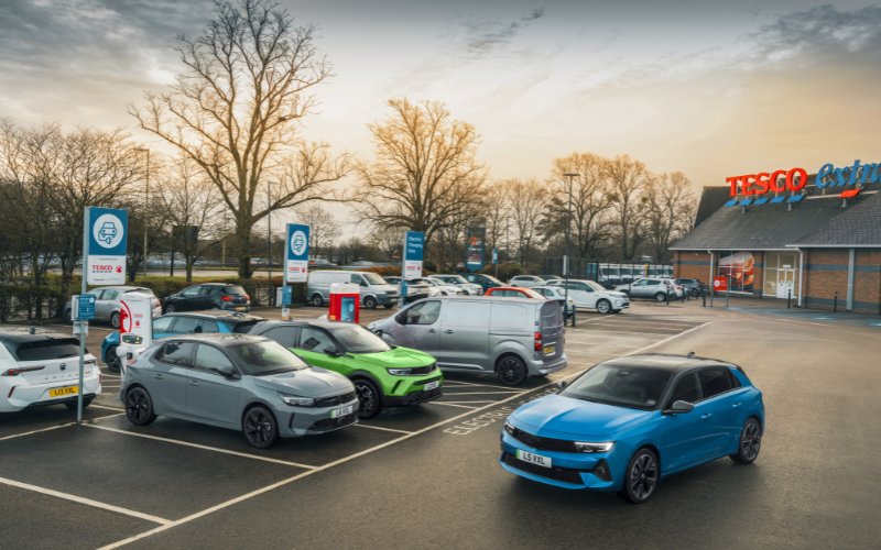 Vauxhall Partner with Tesco to Offer One Year�s Free Charging for New EV Drivers