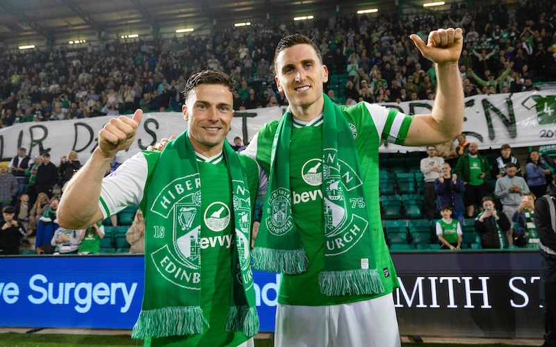 Hibernian Sign Off At Easter Road With Victory